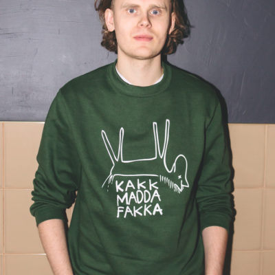 green-sweater-hest-kakkmaddafakka
